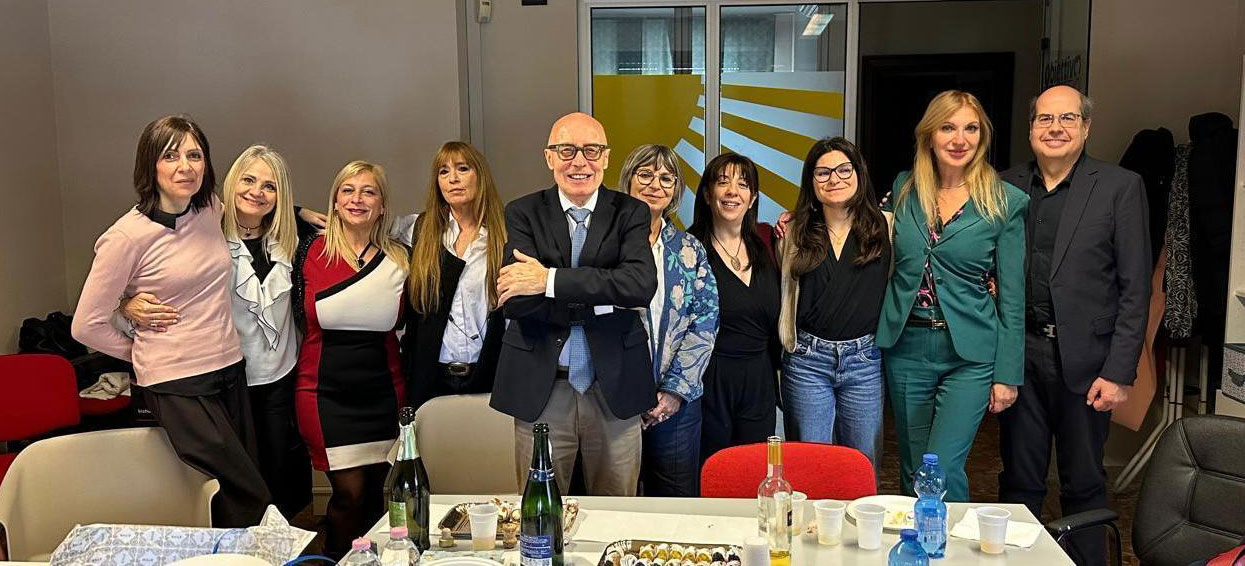 Benedetto Crivillaro con lo staff di Obiettivo Incontro